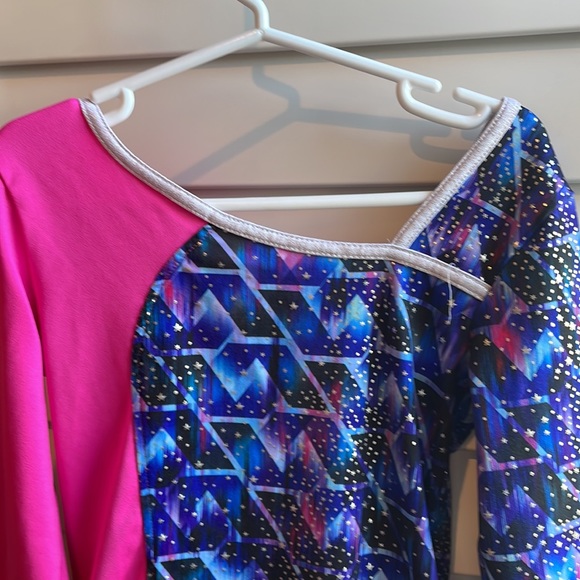 Danskin long sleeved leotard 6/6x - Picture 3 of 3